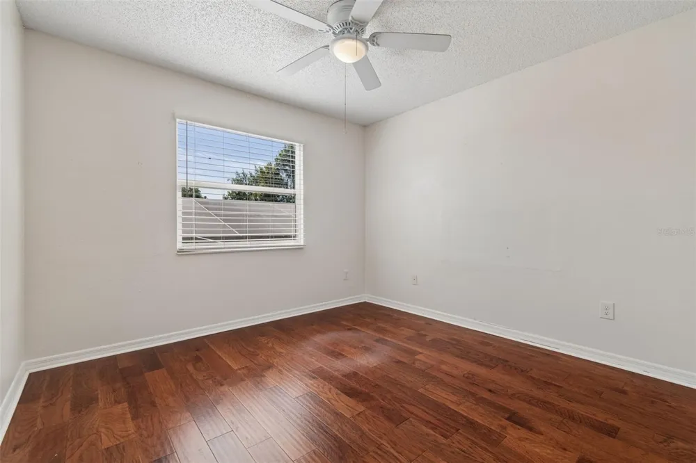 2620 GIANT PLACE Seffner, FL 33584