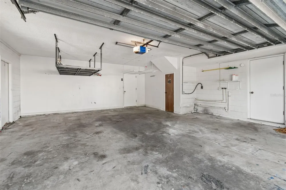 2620 GIANT PLACE Seffner, FL 33584