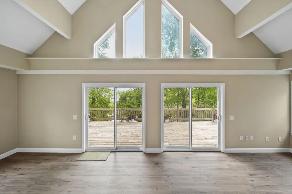 10771 Woodbrook Drive Cement City, MI 49233