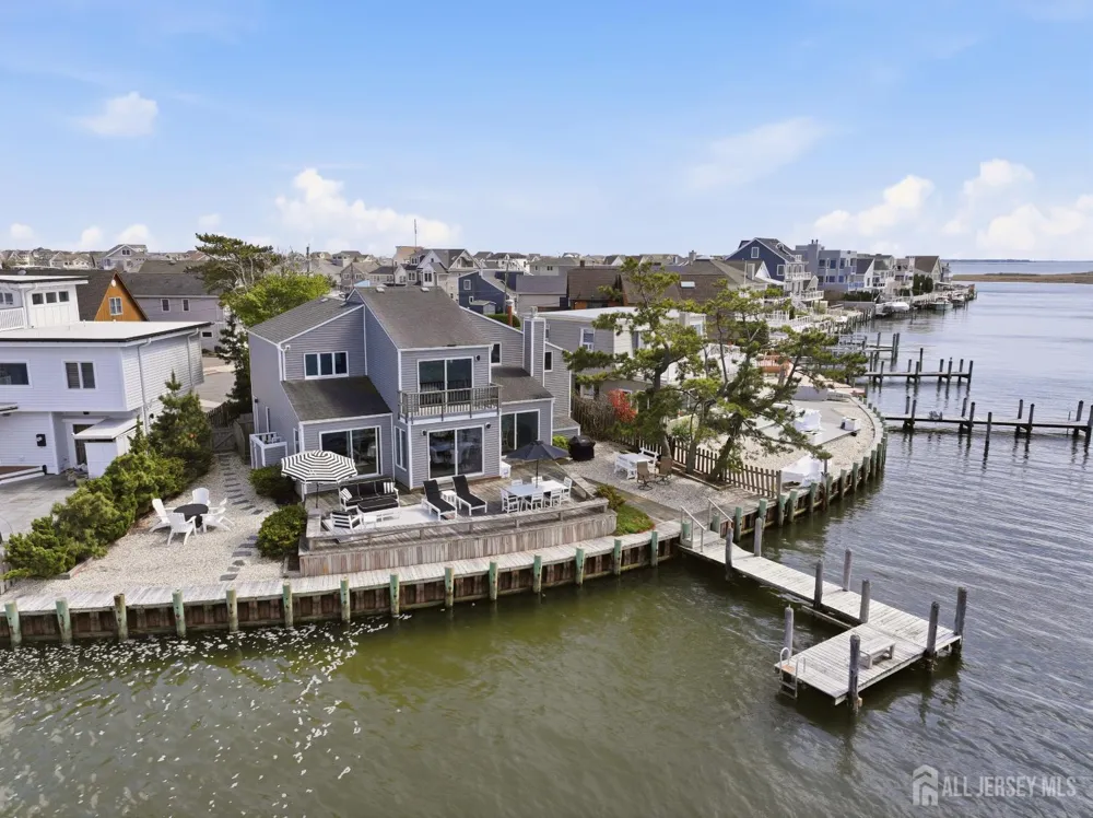 473 Tamiami Drive Lavallette, NJ 08735