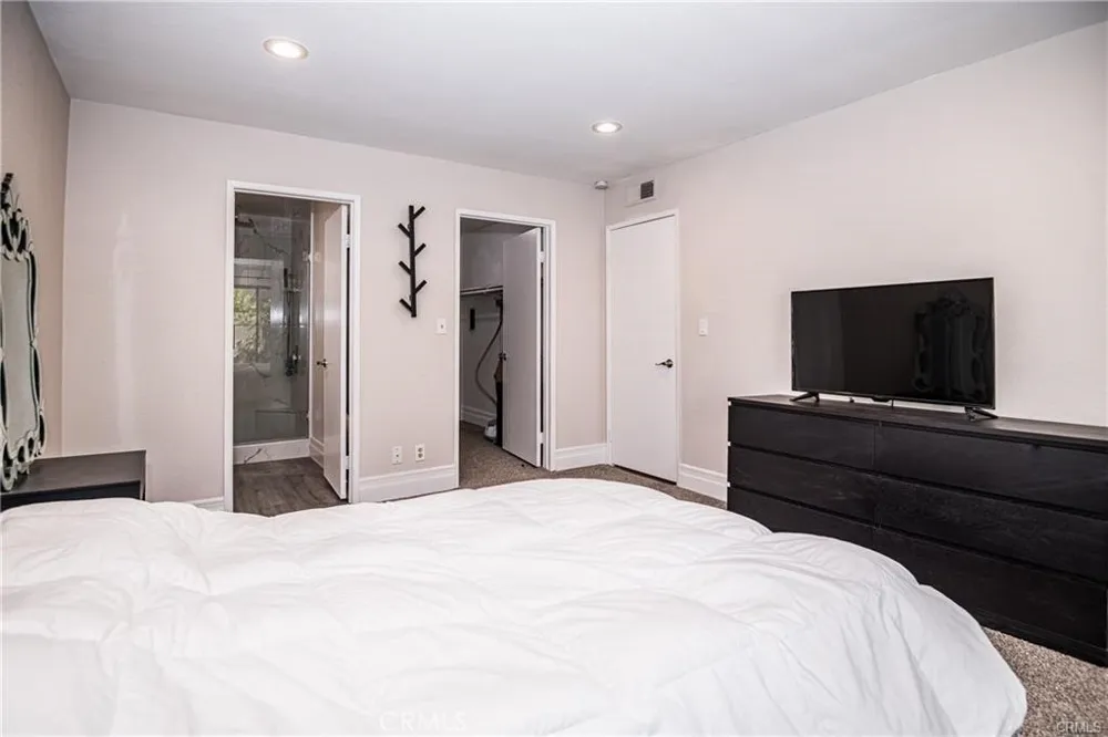 1000 Central #19 Riverside, CA 92507