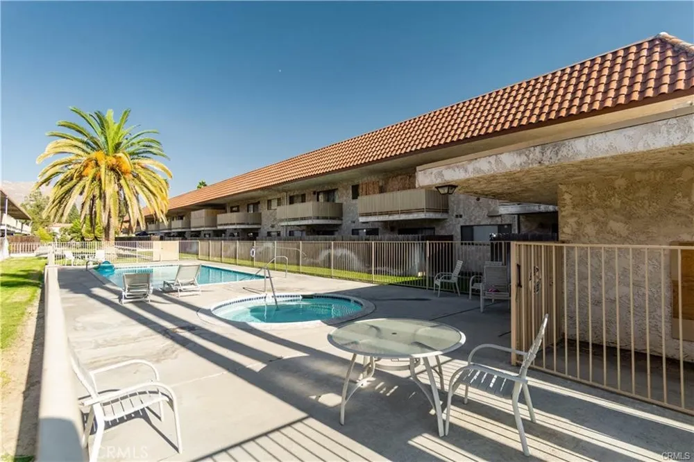 1000 Central #19 Riverside, CA 92507