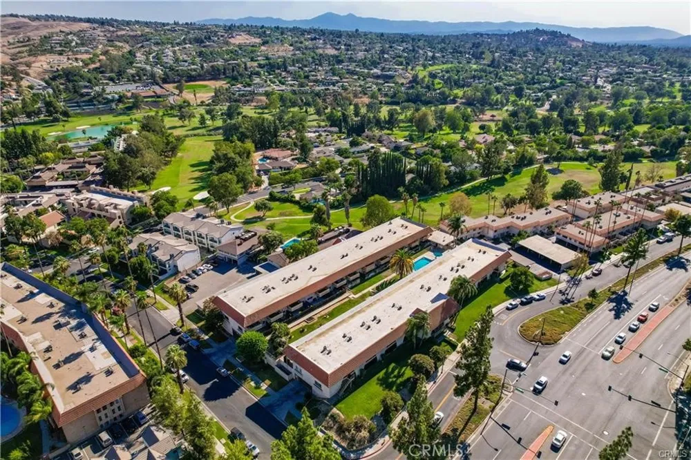 1000 Central #19 Riverside, CA 92507