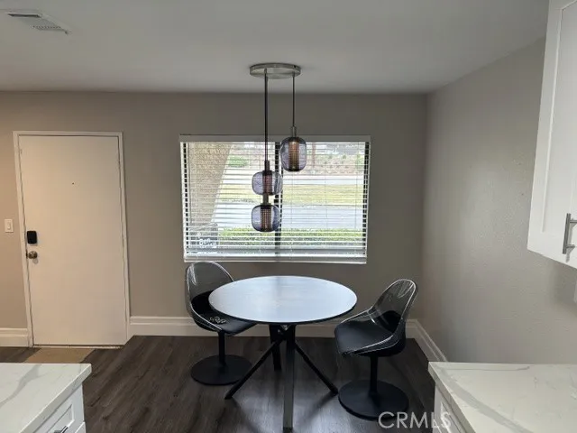 1000 Central #19 Riverside, CA 92507