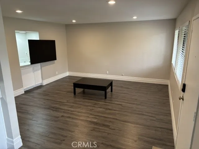 1000 Central #19 Riverside, CA 92507