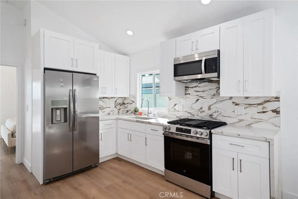 739 W 2nd San Pedro, CA 90731
