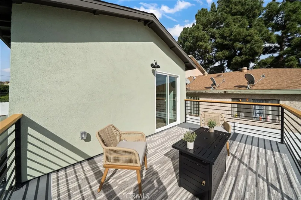 739 W 2nd San Pedro, CA 90731
