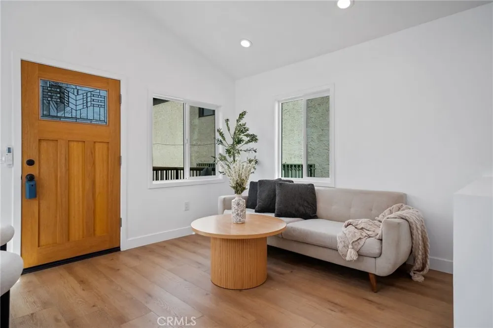 739 W 2nd San Pedro, CA 90731