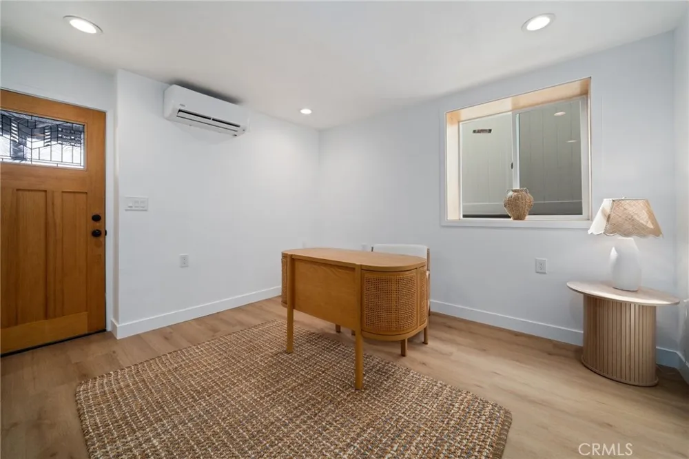 739 W 2nd San Pedro, CA 90731