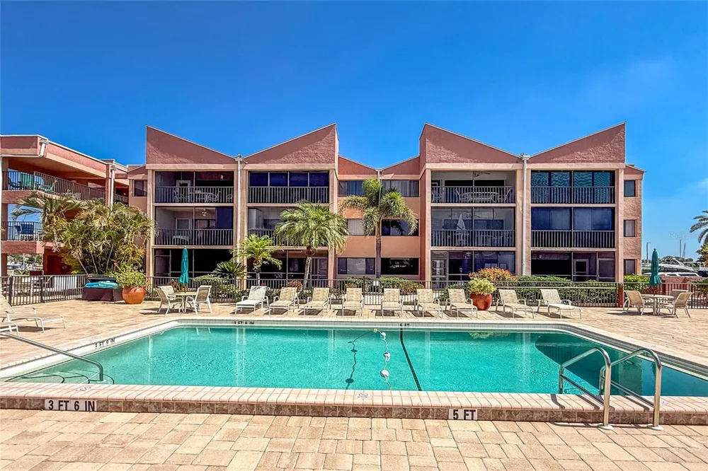 3160 MATECUMBE KEY ROAD #238 Punta Gorda, FL 33955