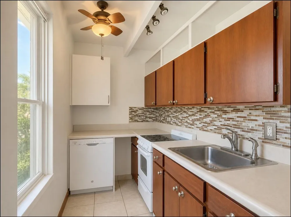 523 CLUB CIRCLE Lake Wales, FL 33898
