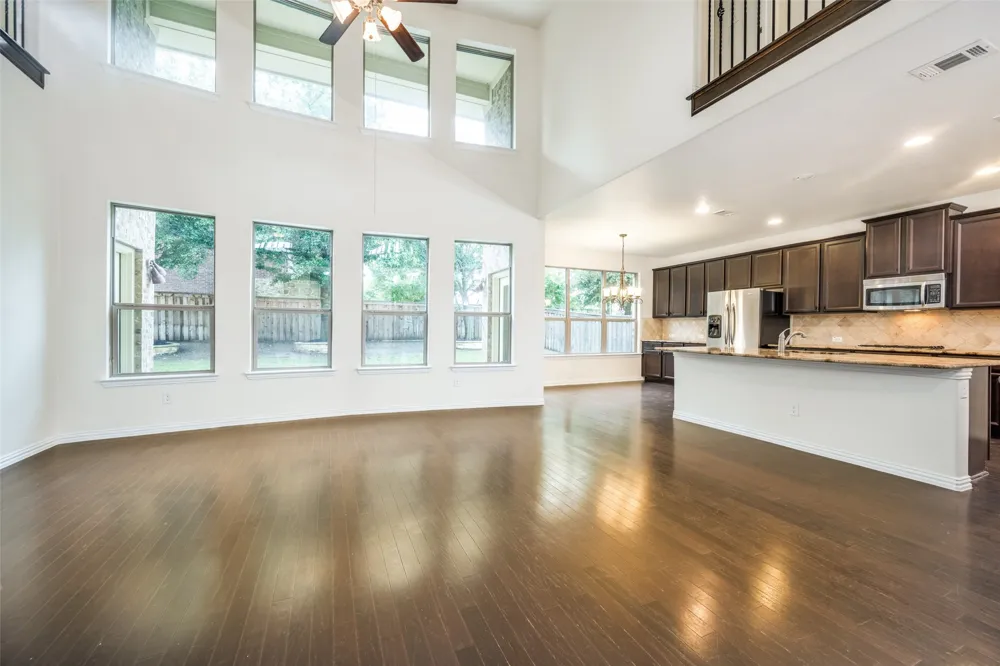 342 Manchester Drive Roanoke, TX 76262