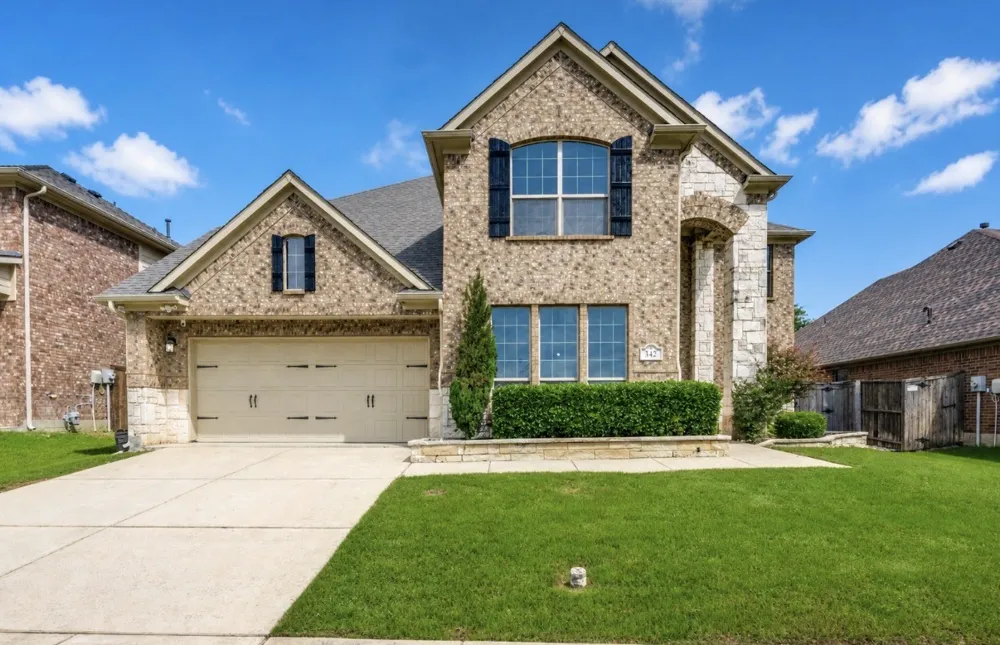 342 Manchester Drive Roanoke, TX 76262