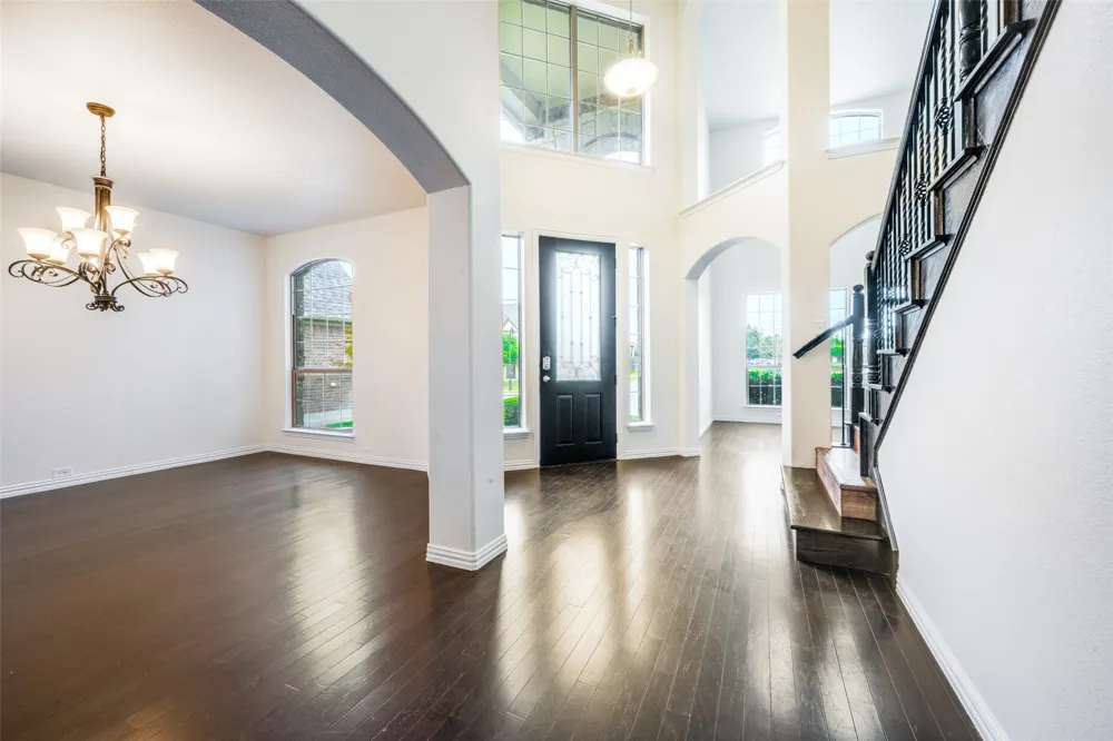 342 Manchester Drive Roanoke, TX 76262