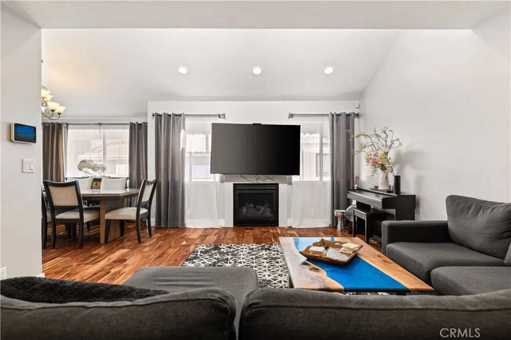 10550 Sunland #7 Sunland, CA 91040