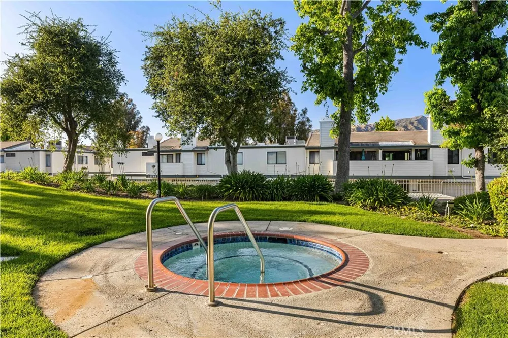 10550 Sunland #7 Sunland, CA 91040