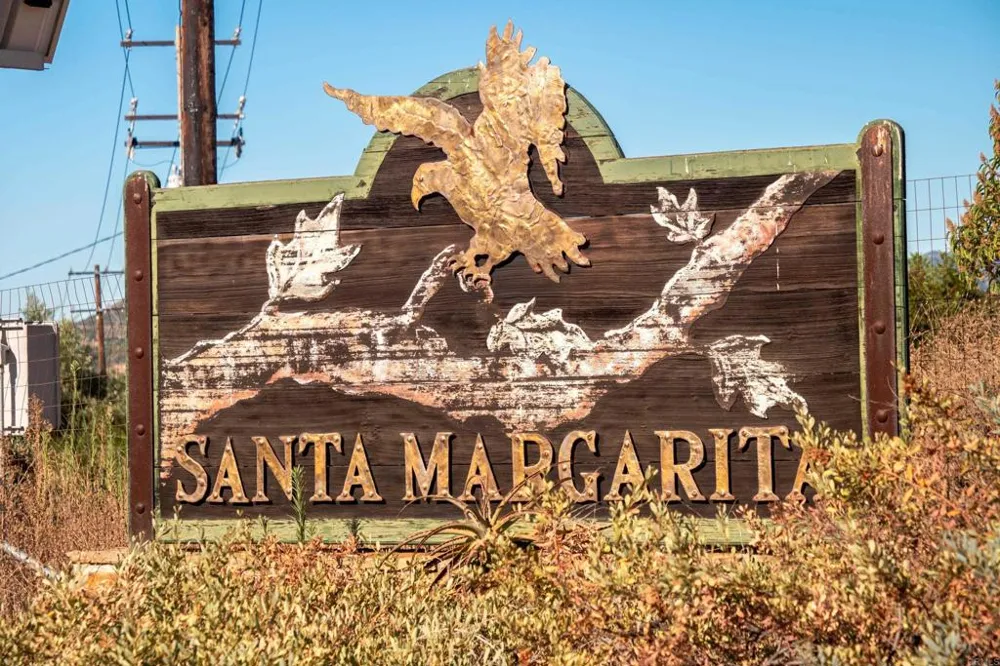 27 El Calamar Road Temecula, CA 92590