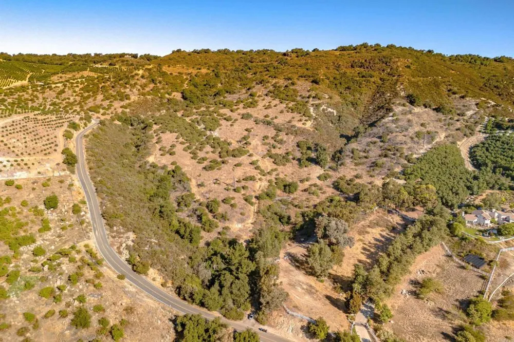 27 El Calamar Road Temecula, CA 92590