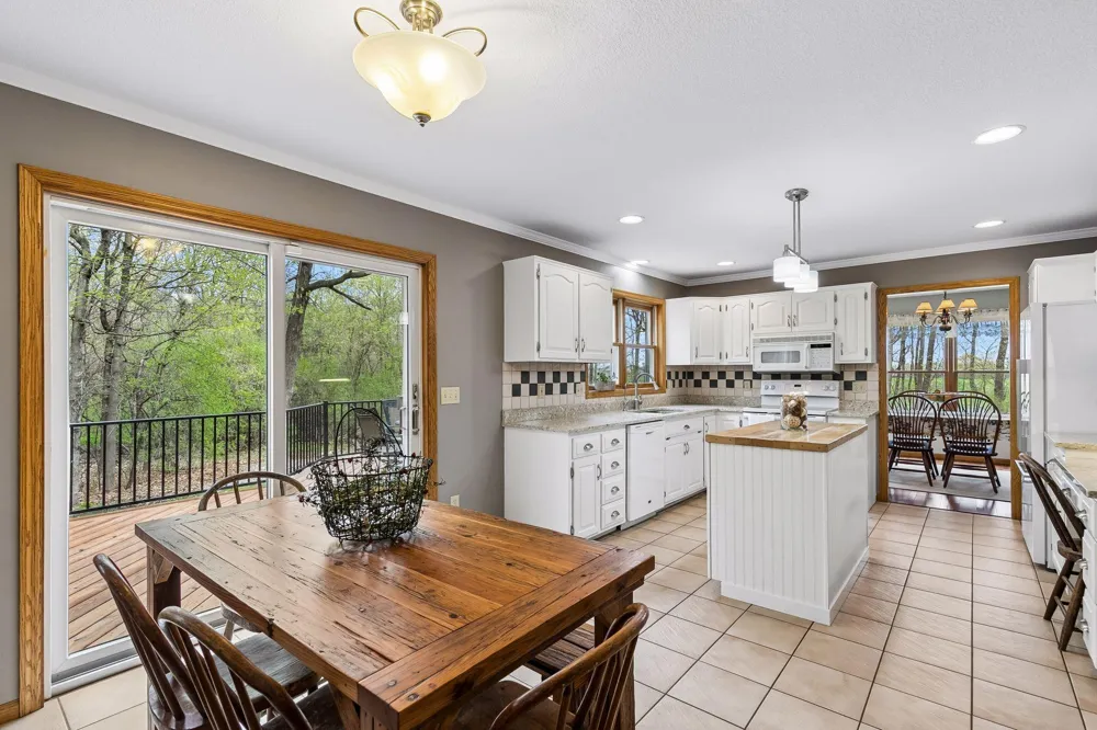 1745 1st Avenue SE New Prague, MN 56071