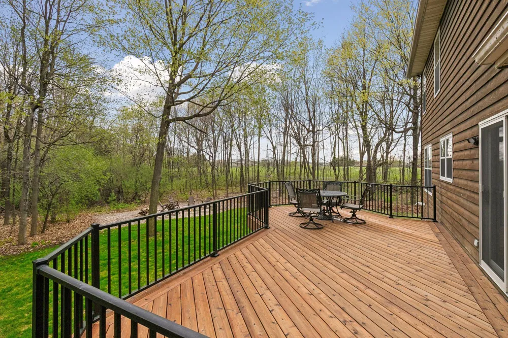 1745 1st Avenue SE New Prague, MN 56071