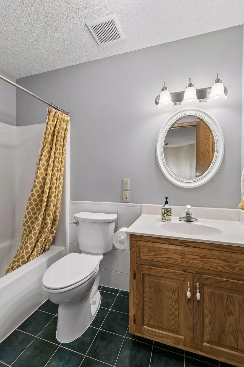 1745 1st Avenue SE New Prague, MN 56071