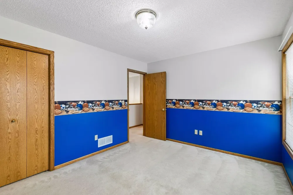 1745 1st Avenue SE New Prague, MN 56071
