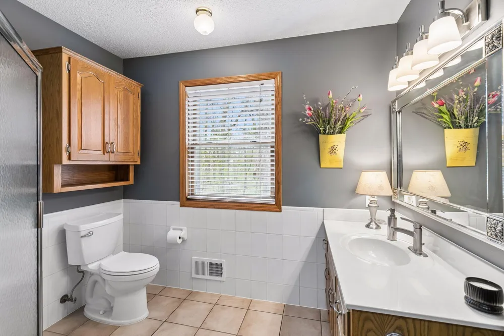 1745 1st Avenue SE New Prague, MN 56071