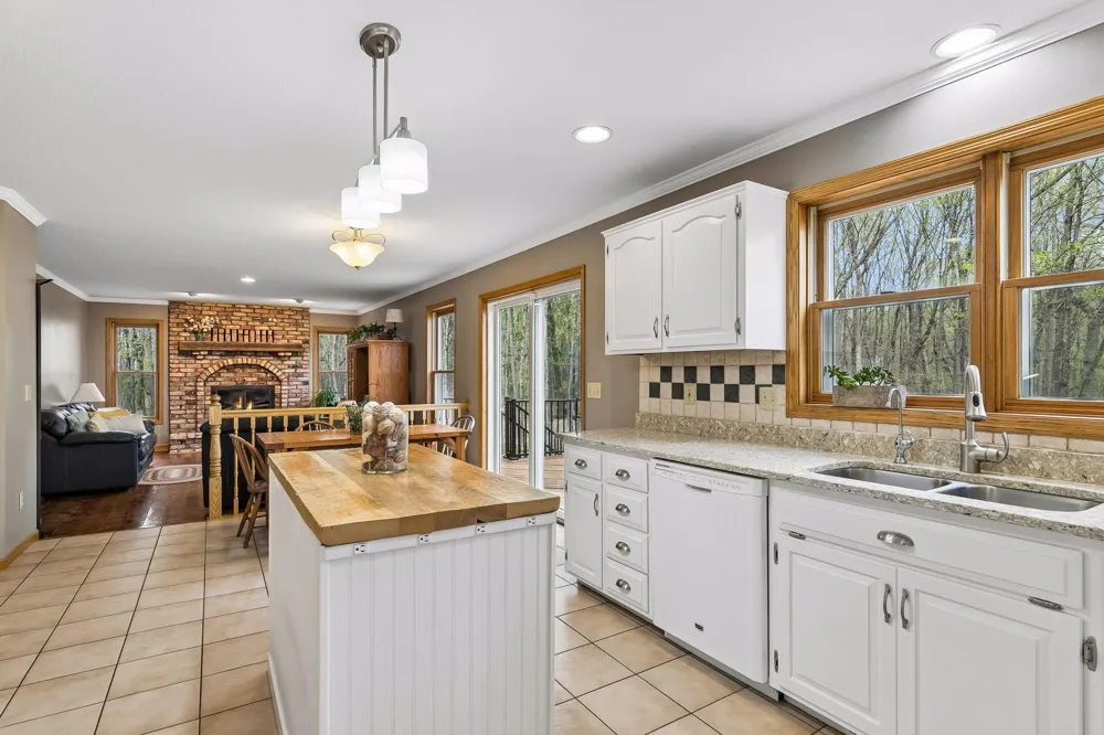 1745 1st Avenue SE New Prague, MN 56071