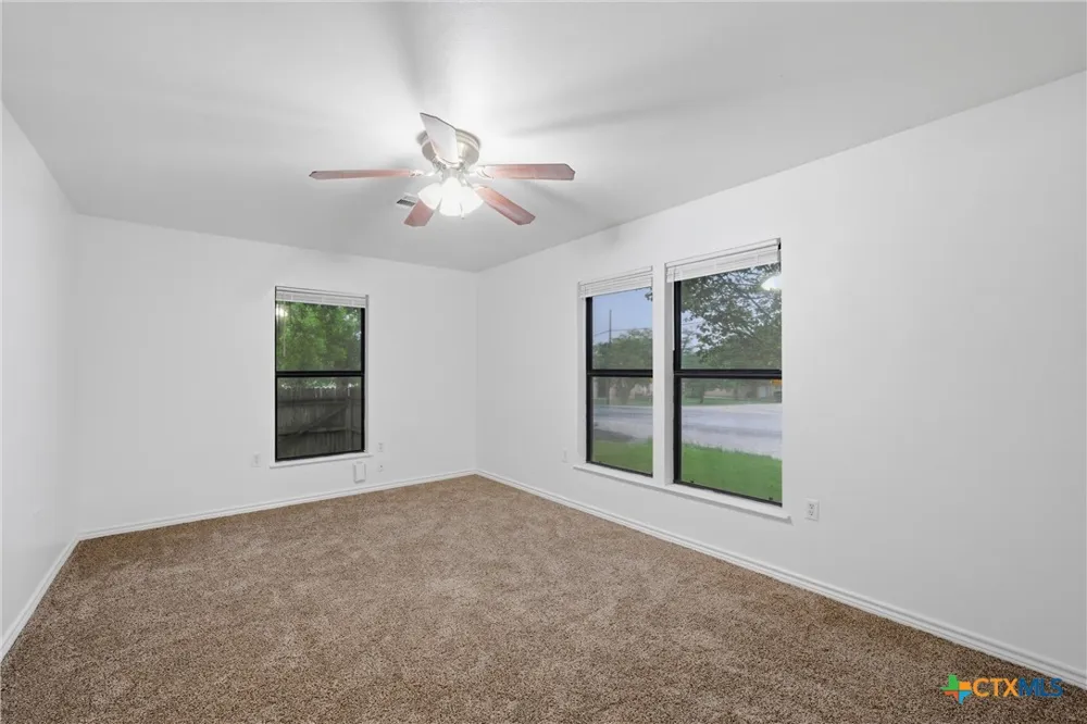 303 Milam Street Rogers, TX 76569
