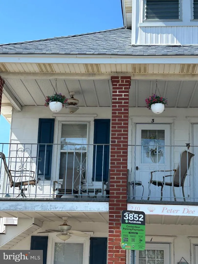 210 E. HAND AVENUE Wildwood, NJ 08260