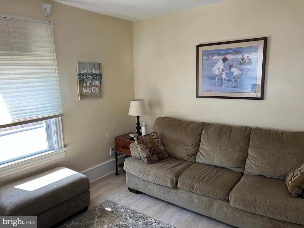 210 E. HAND AVENUE Wildwood, NJ 08260