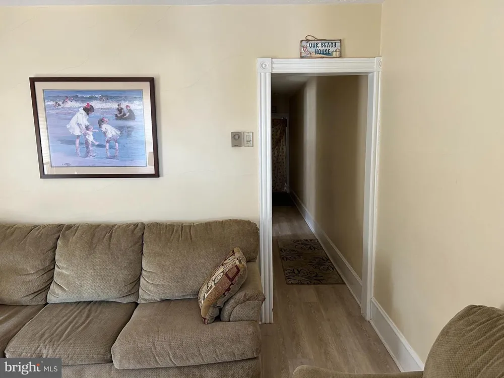 210 E. HAND AVENUE Wildwood, NJ 08260