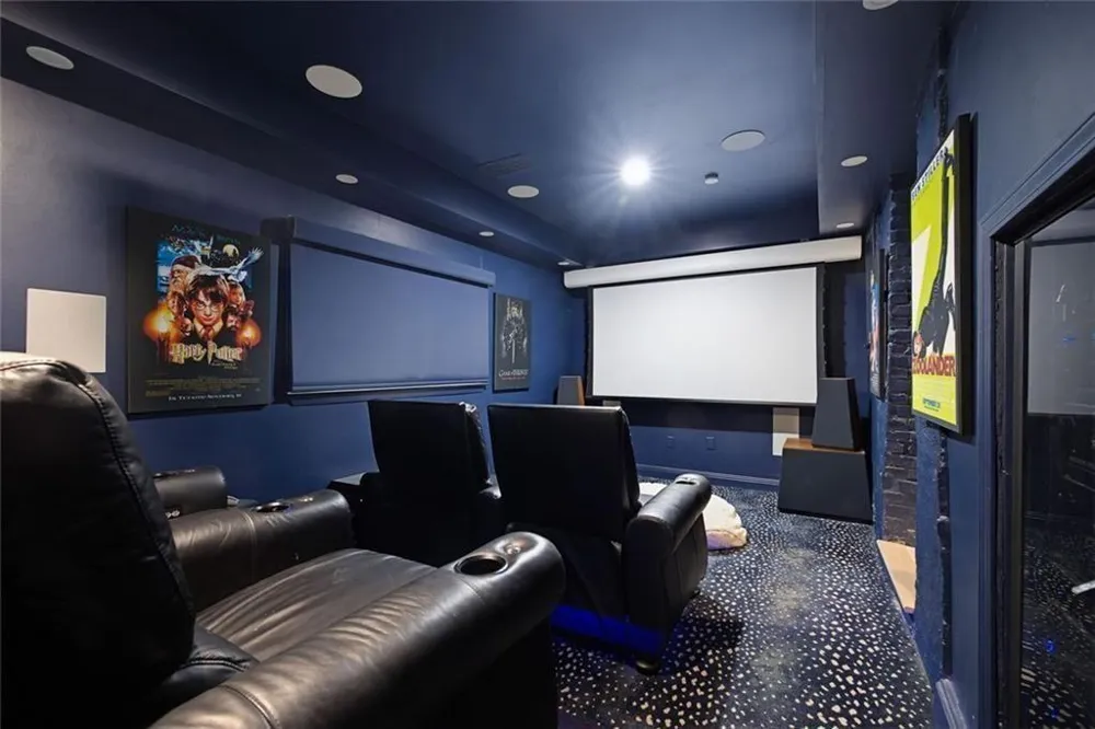 570 East Avenue NE Atlanta, GA 30312
