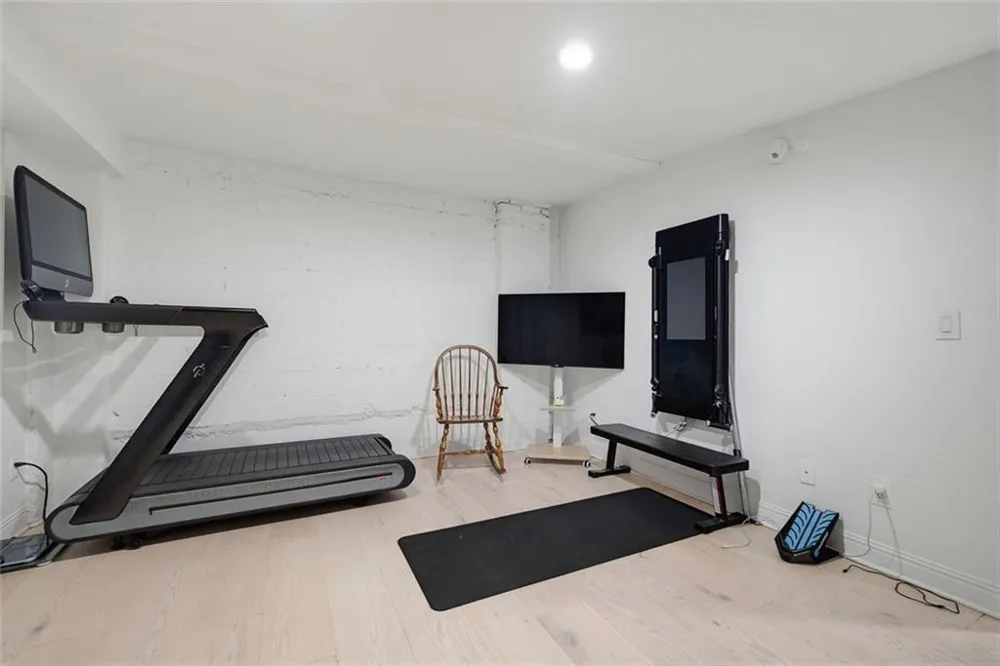 570 East Avenue NE Atlanta, GA 30312