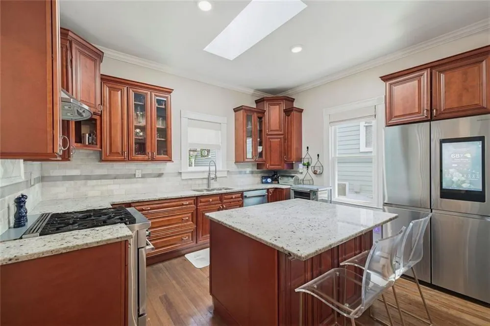 570 East Avenue NE Atlanta, GA 30312