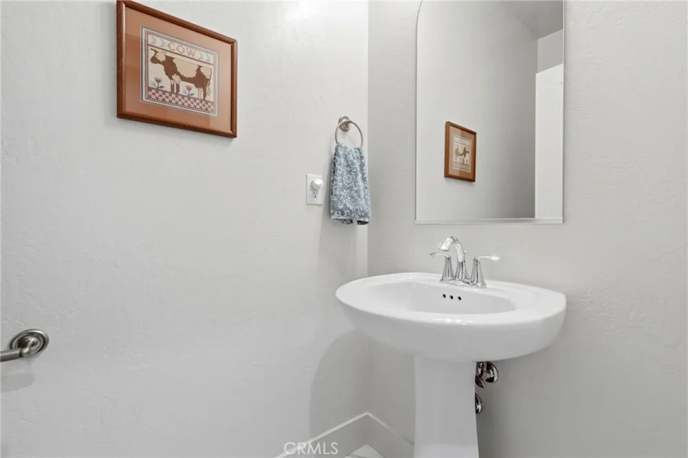 3345 W Florence Visalia, CA 93277