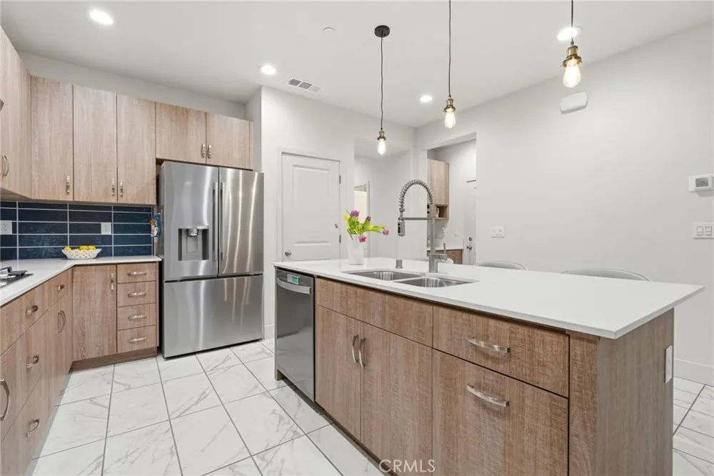 3345 W Florence Visalia, CA 93277