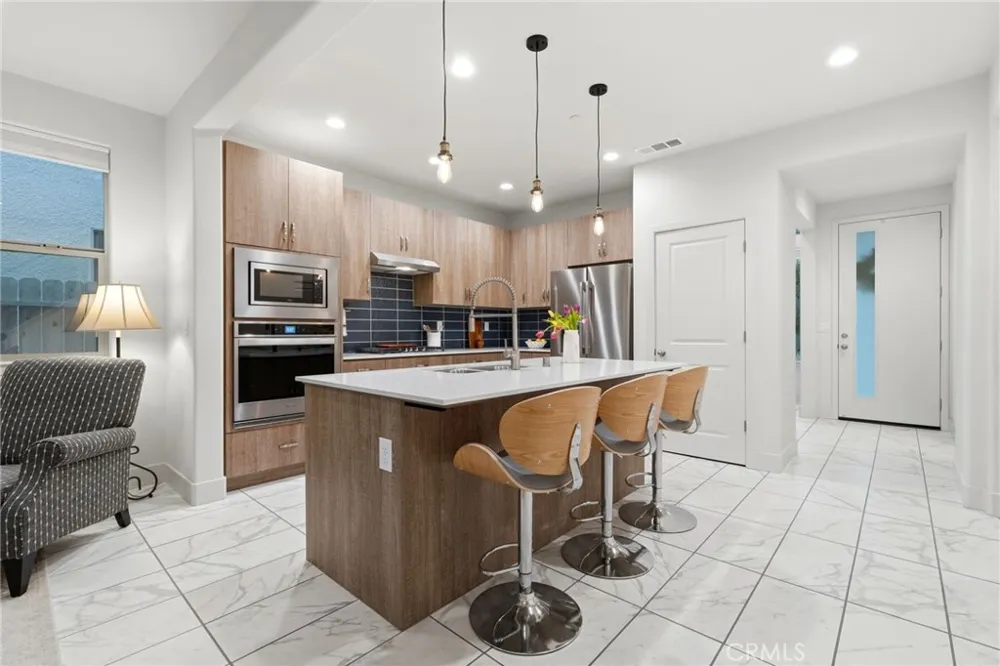 3345 W Florence Visalia, CA 93277