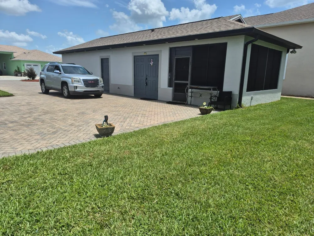 389 NOLANE LANE Polk City, FL 33868