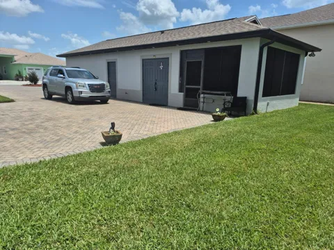 389 NOLANE LANE