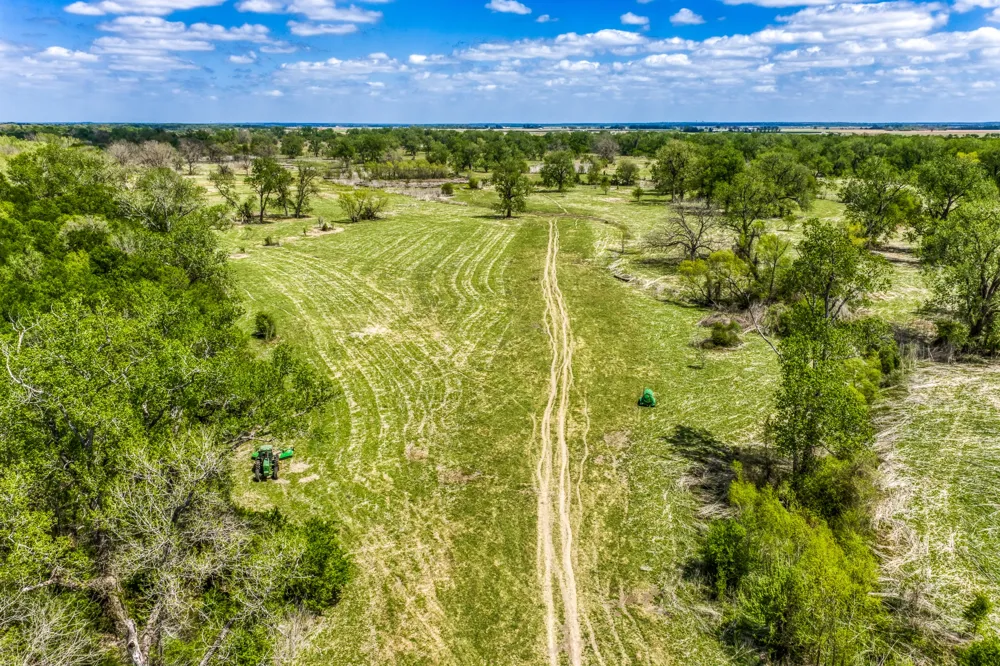 11320 County Road 343 Caldwell, TX 77836