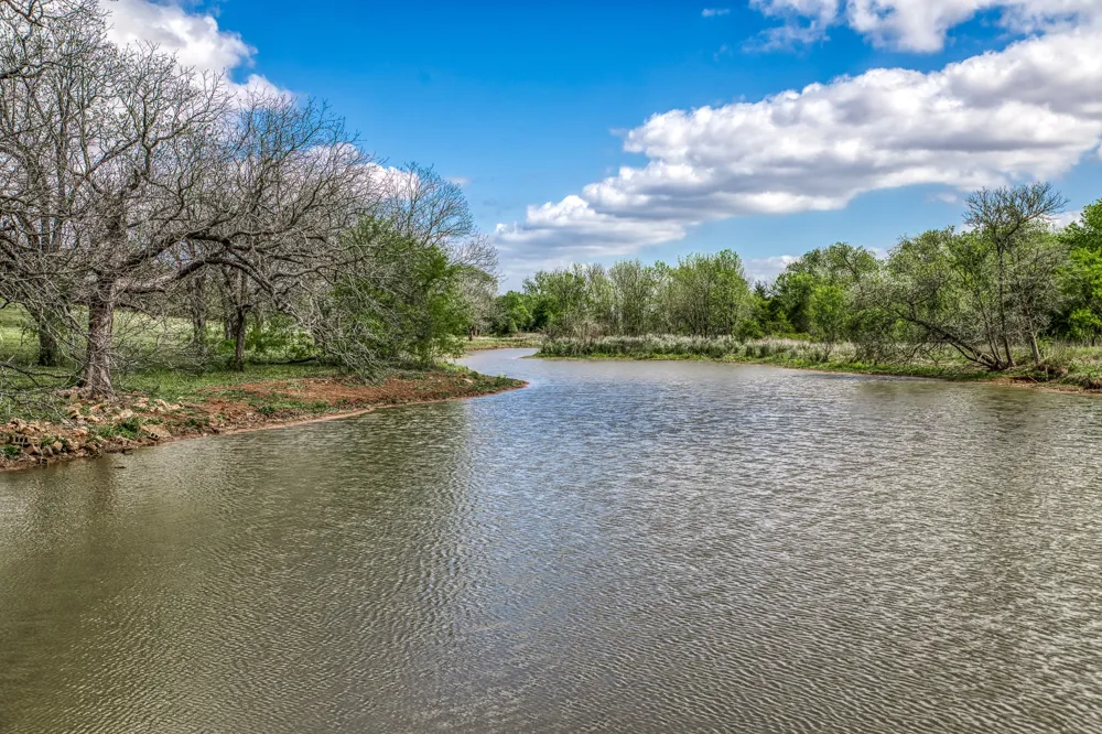 11320 County Road 343 Caldwell, TX 77836