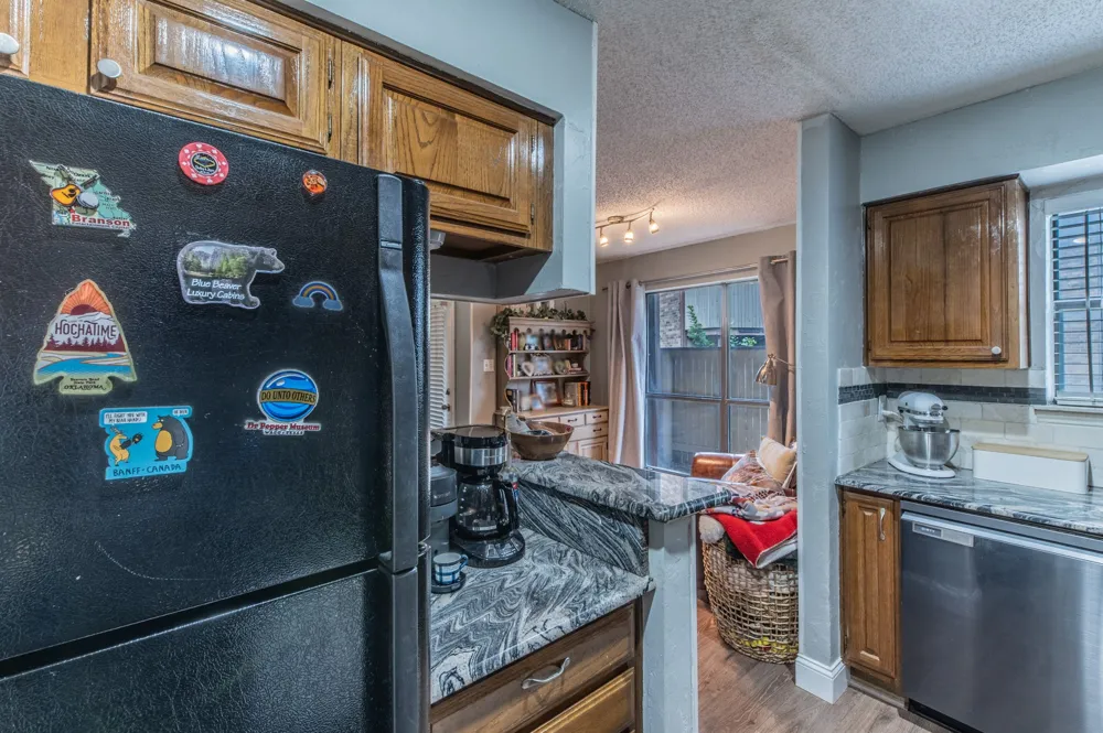 1901 Cloisters Drive #914 Arlington, TX 76011