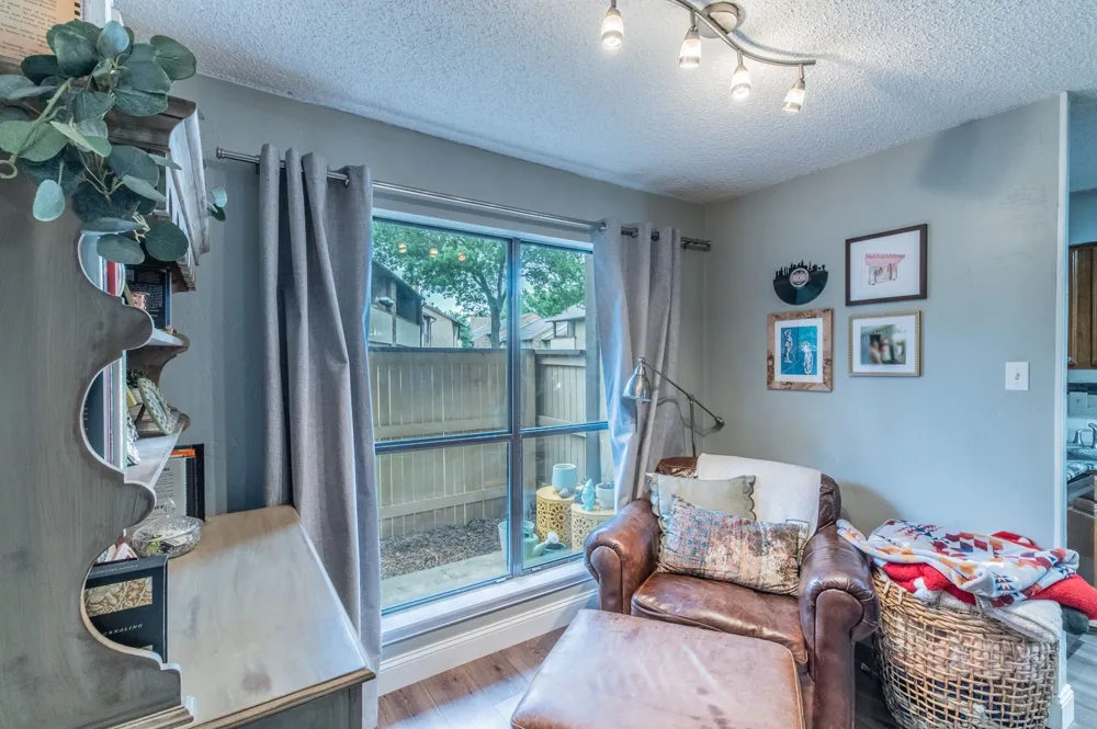 1901 Cloisters Drive #914 Arlington, TX 76011