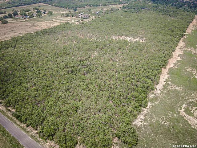 0000 Jim Terrill Adkins, TX 78101