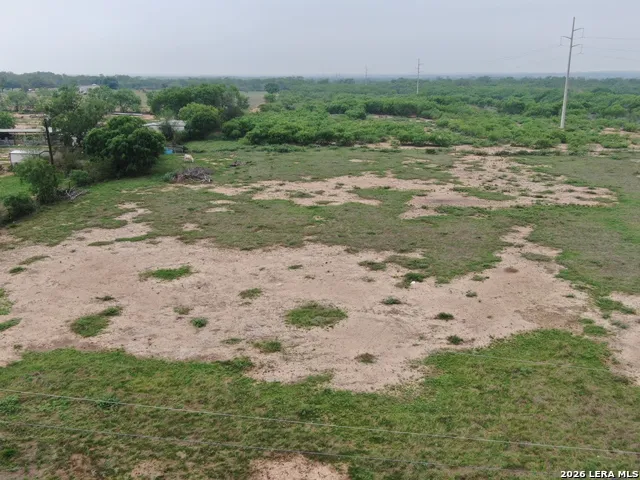 00 Briggs Somerset, TX 78069
