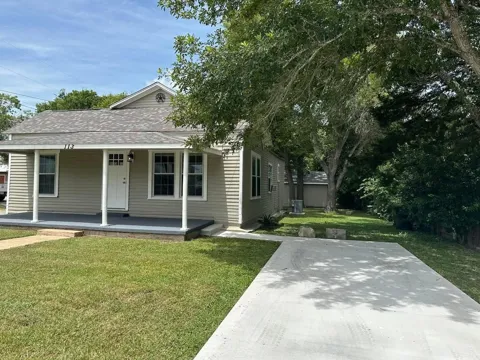113 Middle Street