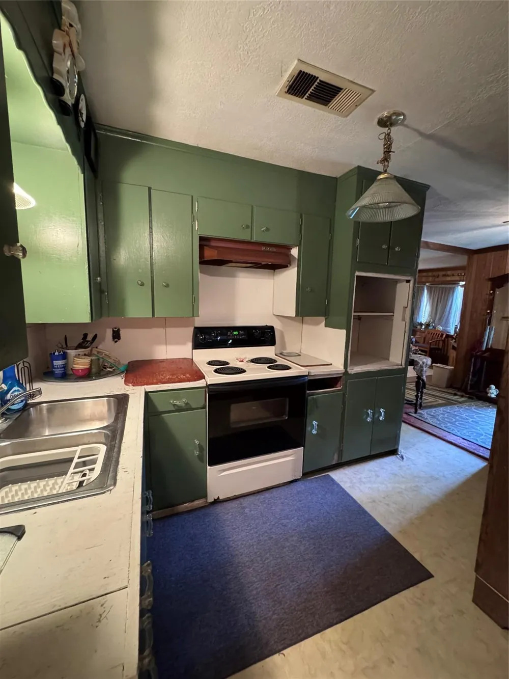 479 County Road Goodrich, TX 77335