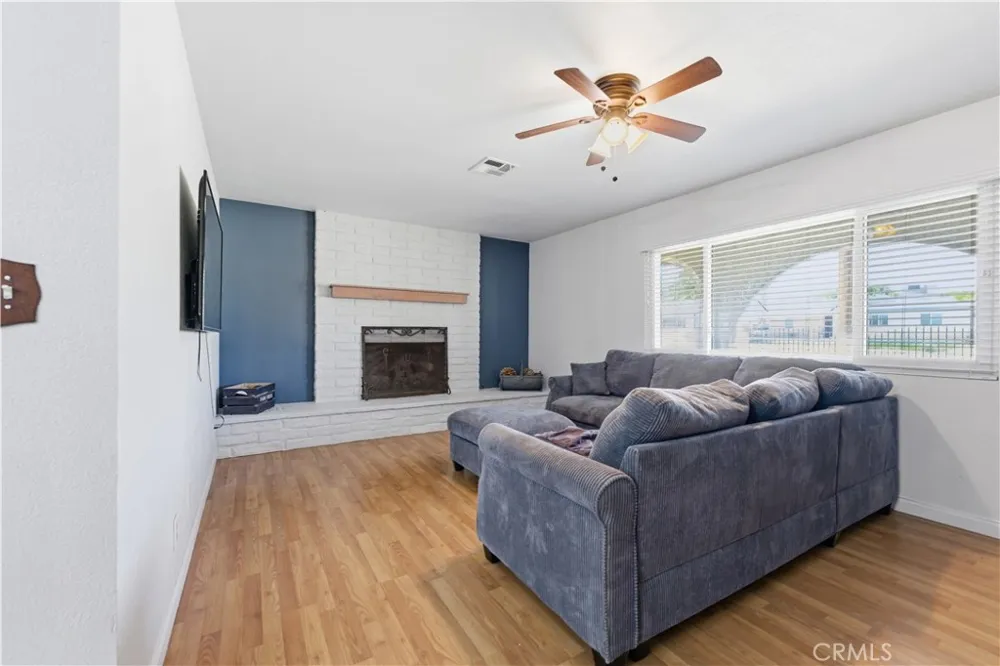 41860 55th W Quartz Hill, CA 93536