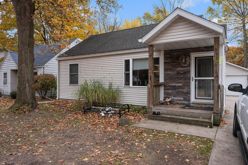 5418 Keyes Drive Kalamazoo, MI 49004